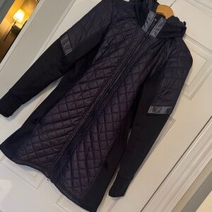 Athleta Light Down Jacket Size M